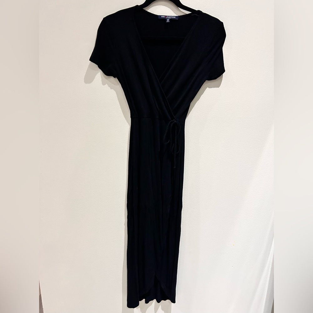 One ❣️ Clothing Los Angeles Elegant Black Wrap Dress size Xs
